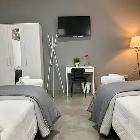 Appartamento Alle Porte Del Castello 23 *