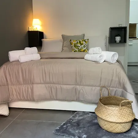 Alle Porte Del Castello 23 *