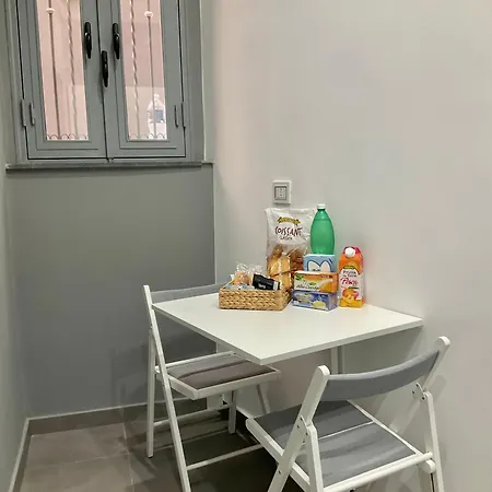 Alle Porte Del Castello 23