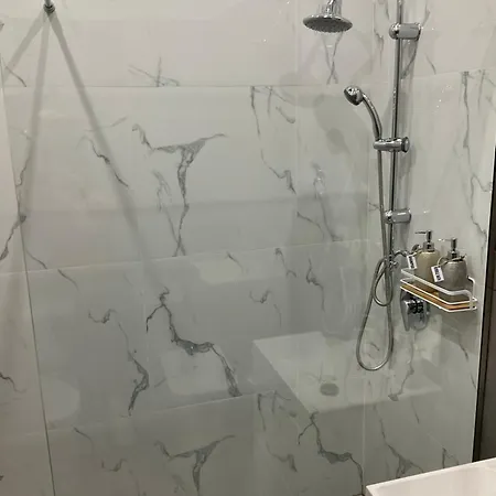 Appartamento Alle Porte Del Castello 23 *