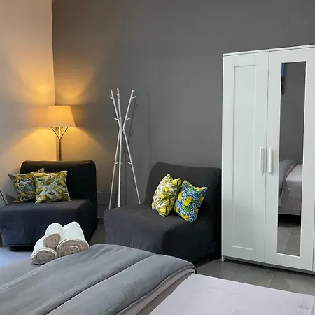 Alle Porte Del Castello 23 *