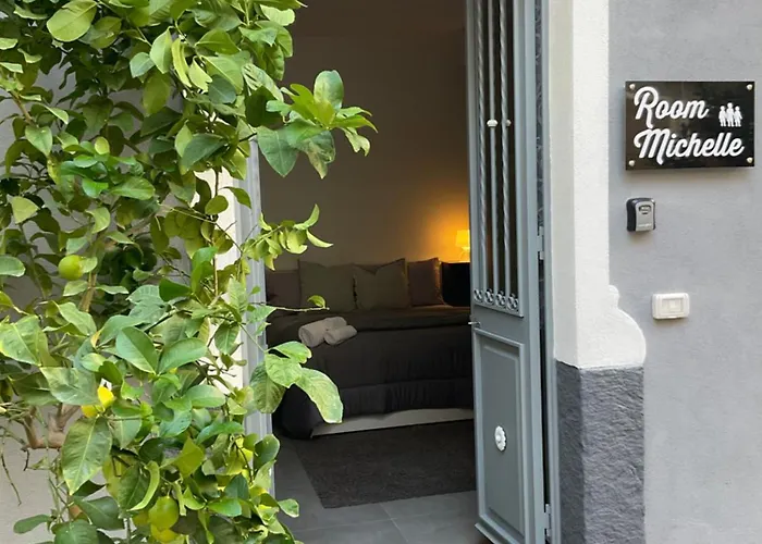 Alle Porte Del Castello 23 *